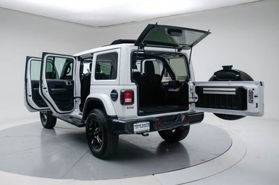 2019 Jeep Wrangler Unlimited Sahara Altitude 4x4