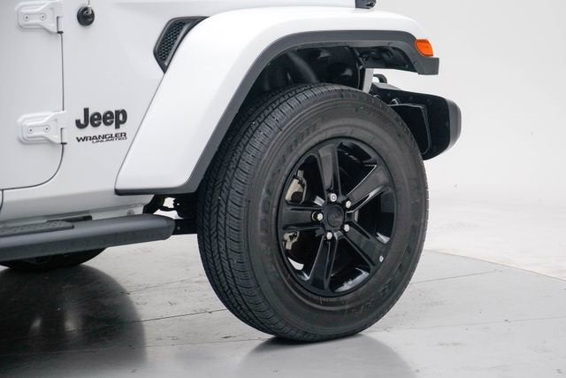 2019 Jeep Wrangler Unlimited Sahara Altitude 4x4