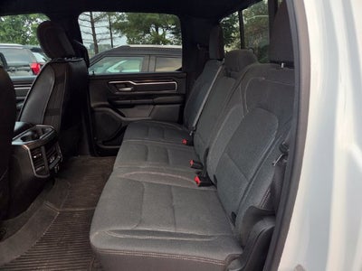 2022 RAM 1500 Big Horn Crew Cab 4x4 5'7" Box