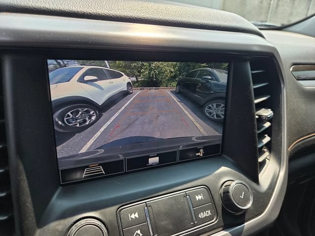 2020 GMC Acadia AT4