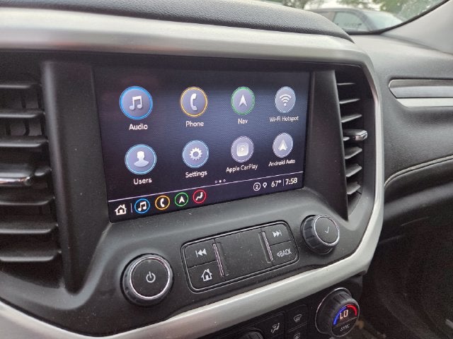 2023 GMC Acadia SLT
