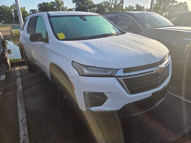 2022 Chevrolet Traverse LS
