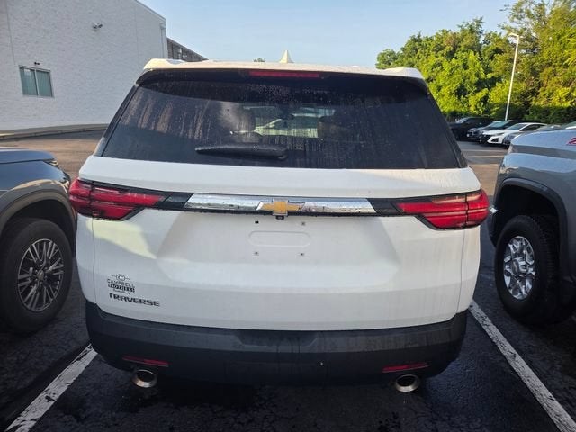 2022 Chevrolet Traverse LS