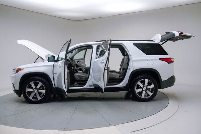 2020 Chevrolet Traverse LT Leather