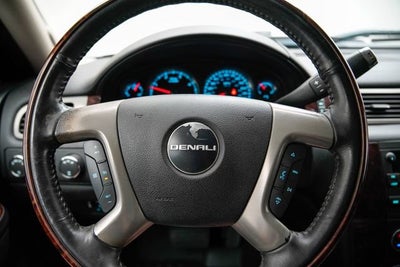 2011 GMC Sierra 2500 HD Denali
