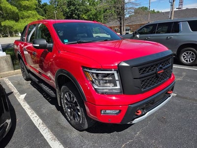 2021 Nissan TITAN Crew Cab PRO-4X 4x4