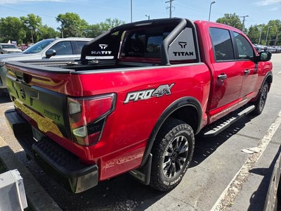 2021 Nissan TITAN Crew Cab PRO-4X 4x4