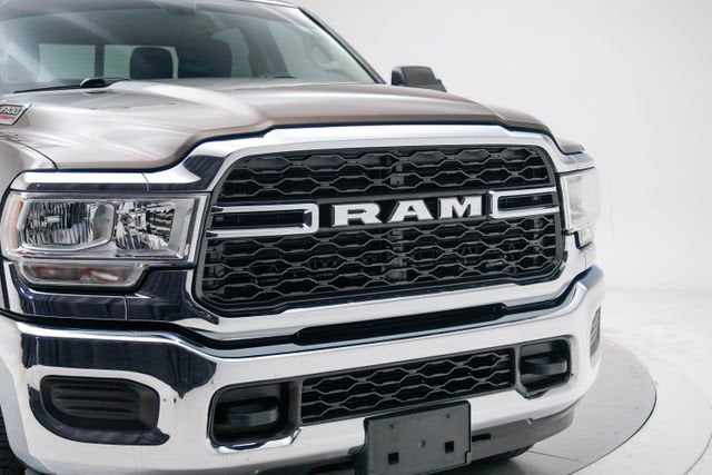 2020 RAM 3500 Tradesman Crew Cab 4x4 8' Box