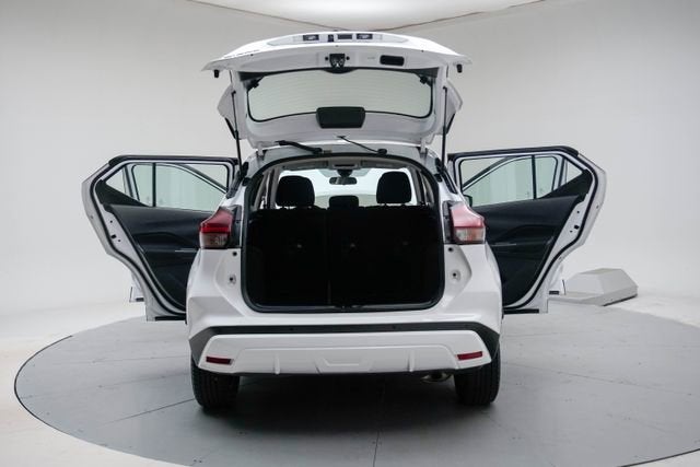 2022 Nissan Kicks S Xtronic CVT