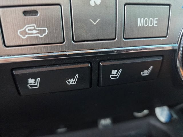 2014 Toyota Tundra Platinum 5.7L V8