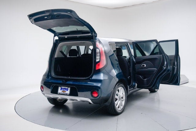 2017 Kia Soul +