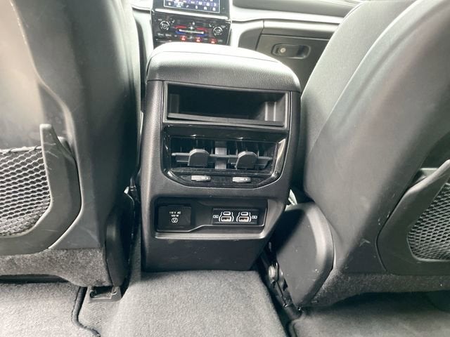 2022 Jeep Grand Cherokee Altitude 4x4