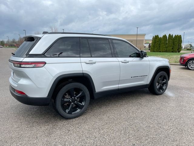 2022 Jeep Grand Cherokee Altitude 4x4