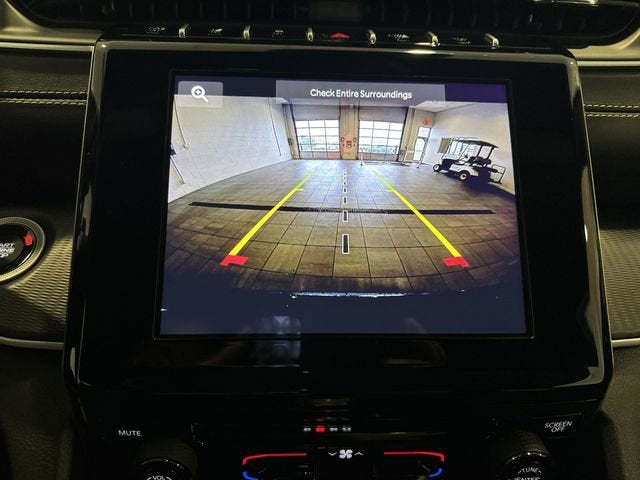 2024 Jeep Grand Cherokee L Laredo 4x4