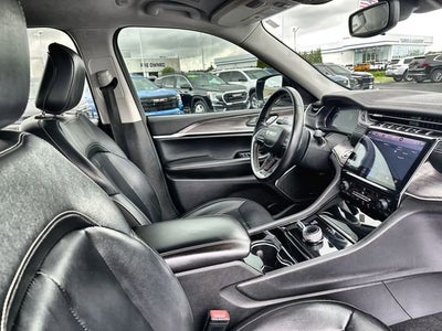 2022 Jeep Grand Cherokee L Limited 4x4