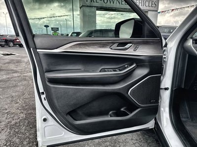 2022 Jeep Grand Cherokee L Limited 4x4