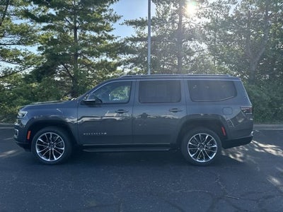 2022 Jeep Wagoneer Series II 4x4