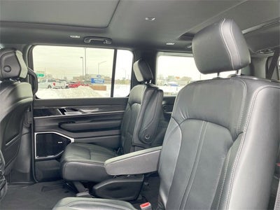 2022 Jeep Wagoneer Series III 4x4