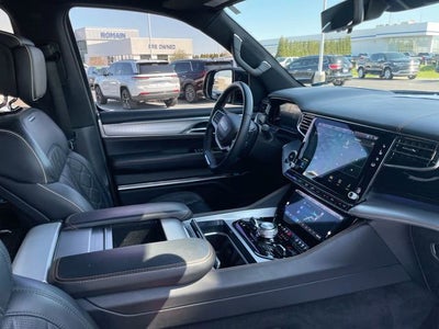 2023 Jeep Grand Wagoneer Series III 4x4