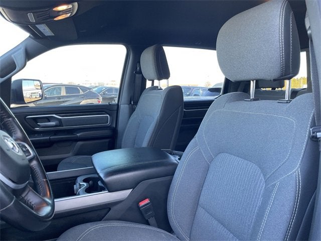 2021 RAM 1500 Big Horn Crew Cab 4x4 5'7" Box