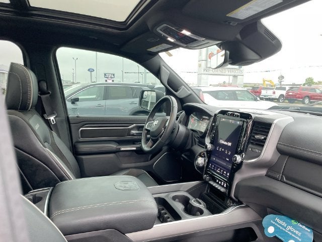 2023 RAM 1500 Laramie Crew Cab 4x4 5'7" Box