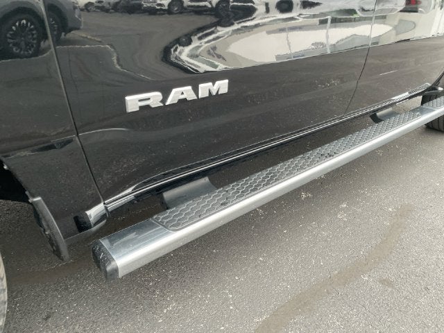 2023 RAM 1500 Laramie Crew Cab 4x4 5'7" Box