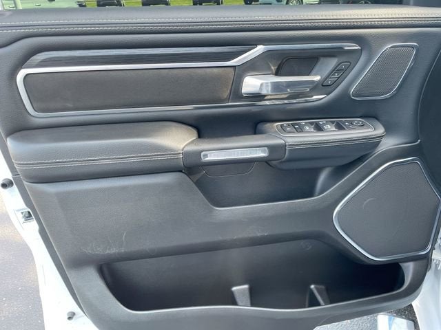 2024 RAM 1500 Laramie Crew Cab 4x4 5'7" Box