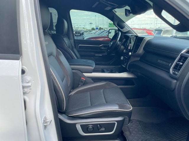 2024 RAM 1500 Laramie Crew Cab 4x4 5'7" Box