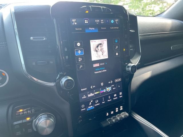 2024 RAM 1500 Laramie Crew Cab 4x4 5'7" Box