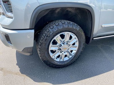 2024 Chevrolet Silverado 2500 HD High Country
