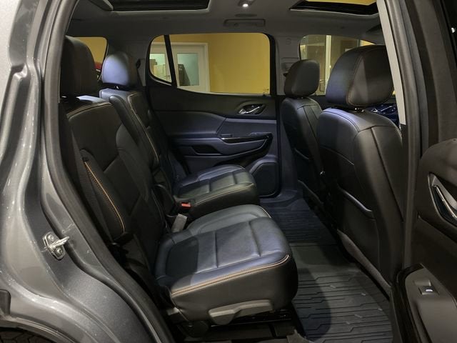 2021 GMC Acadia AT4