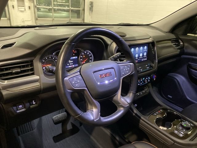 2021 GMC Acadia AT4