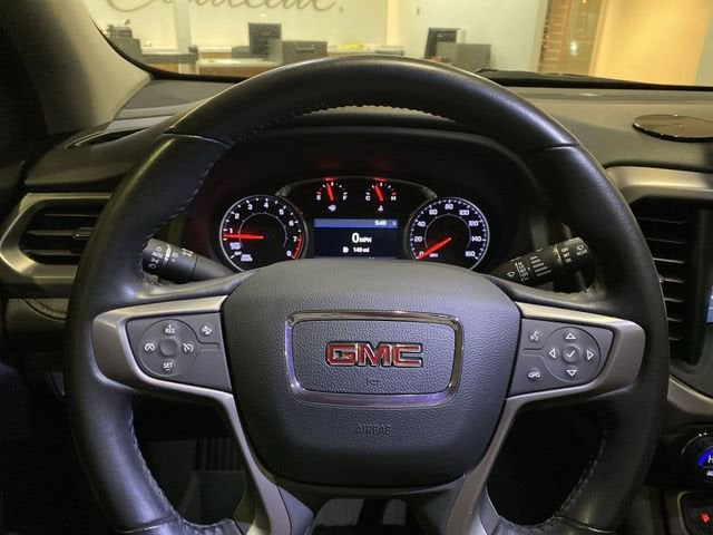 2021 GMC Acadia AT4