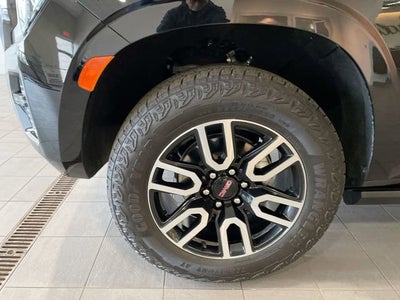2024 GMC Yukon AT4