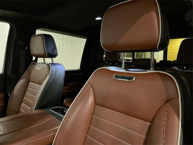 2024 GMC Sierra 3500 HD Denali Ultimate DRW