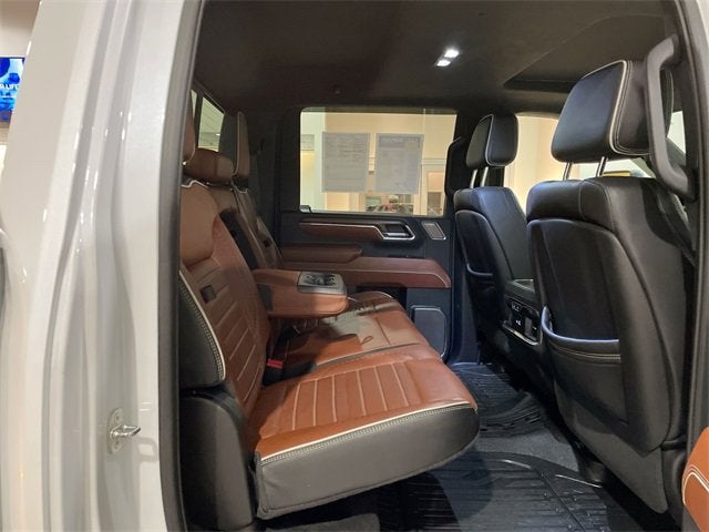 2024 GMC Sierra 3500 HD Denali Ultimate DRW