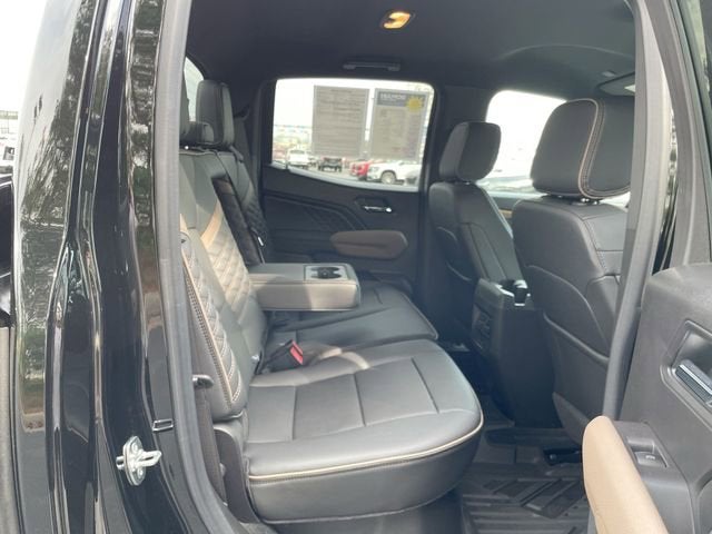 2025 GMC Canyon Denali