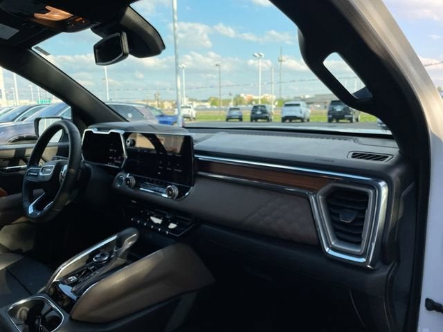 2023 GMC Canyon Denali