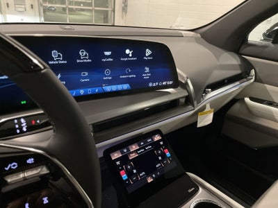 2026 Cadillac VISTIQ Luxury