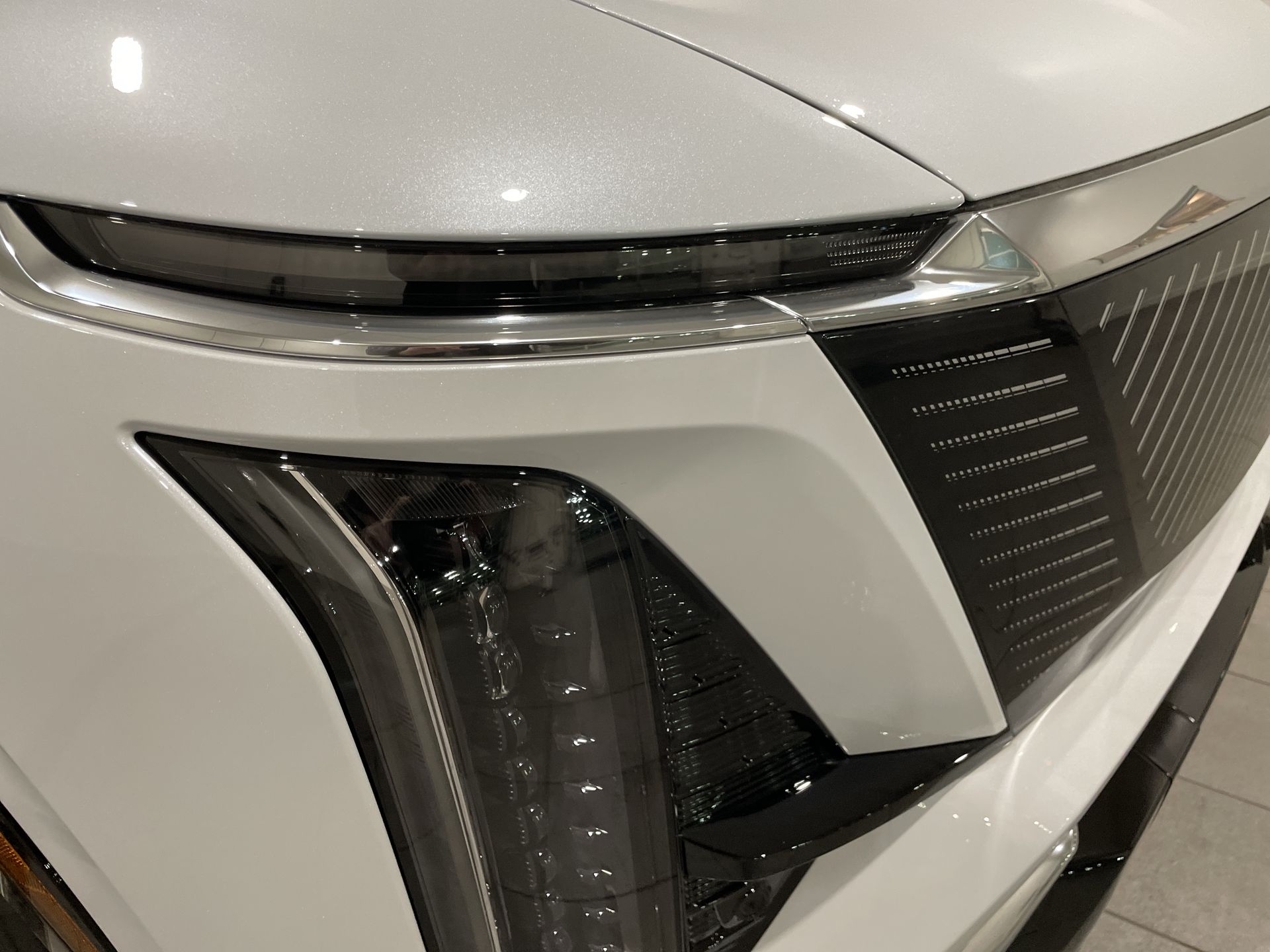 2026 Cadillac VISTIQ Premium Luxury