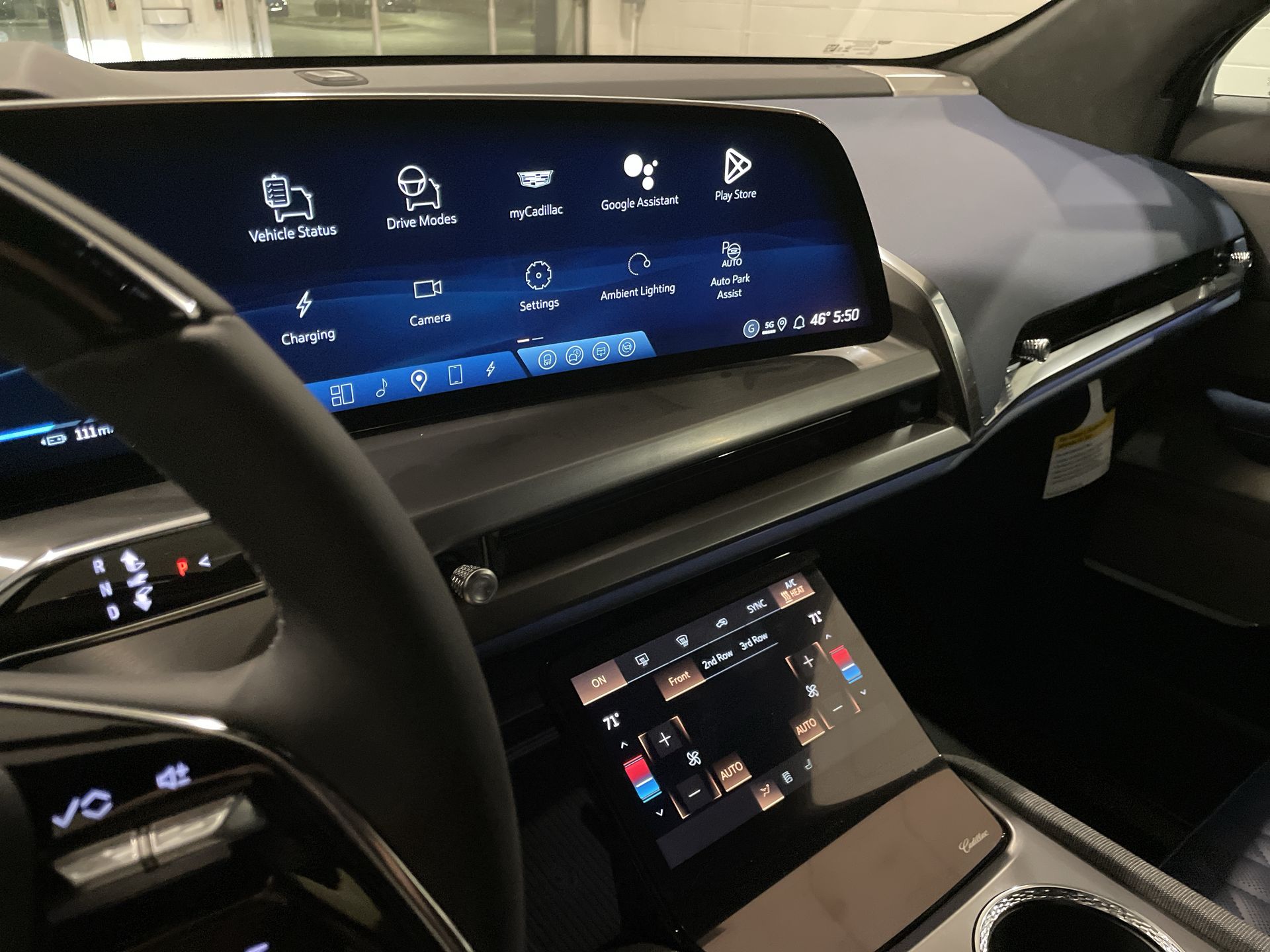 2026 Cadillac VISTIQ Premium Luxury