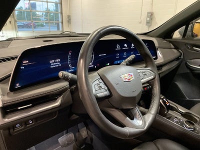 2025 Cadillac XT4 Premium Luxury