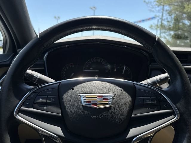 2019 Cadillac XT5 Luxury FWD