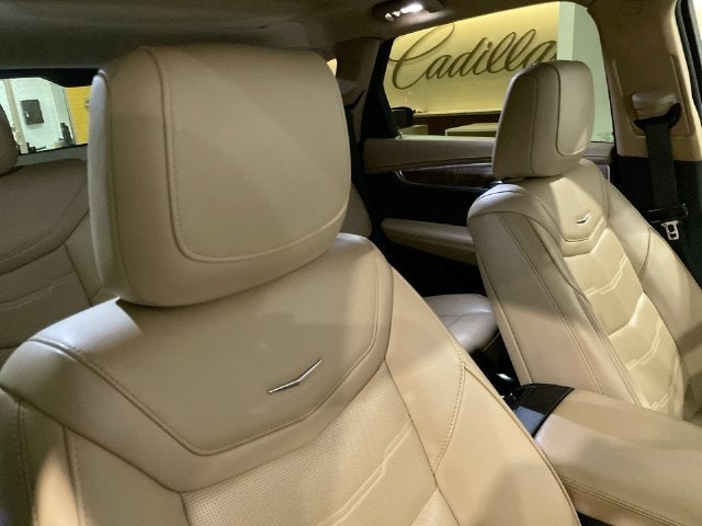 2022 Cadillac XT5 AWD Premium Luxury