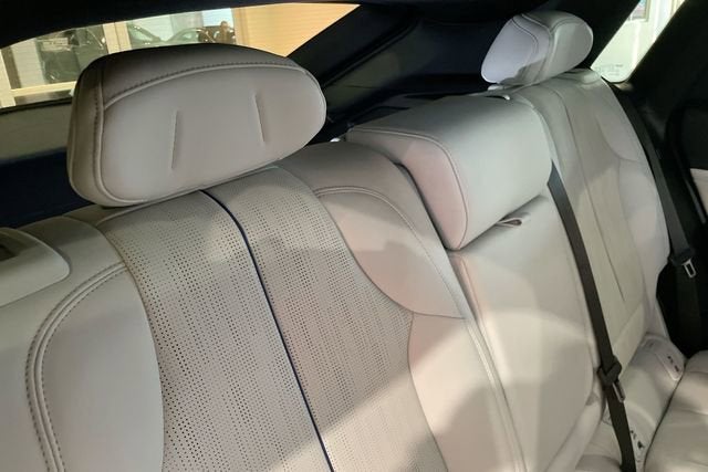 2024 Cadillac LYRIQ Luxury 1