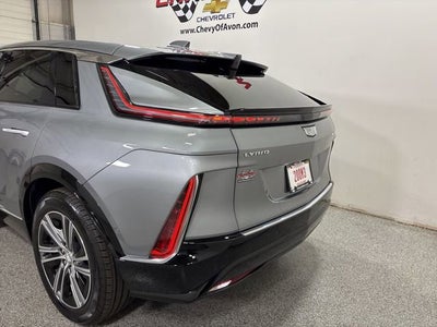 2024 Cadillac LYRIQ Luxury 1