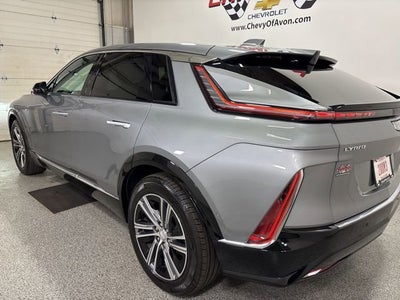 2024 Cadillac LYRIQ Luxury 1