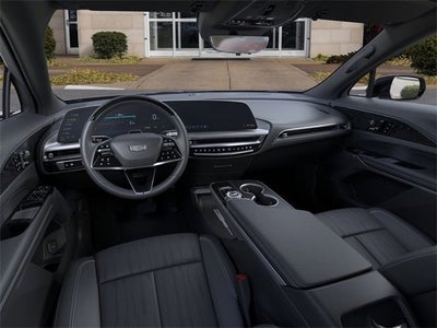 2025 Cadillac LYRIQ Luxury 3