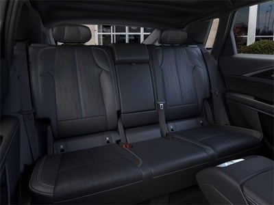 2025 Cadillac LYRIQ Luxury 3