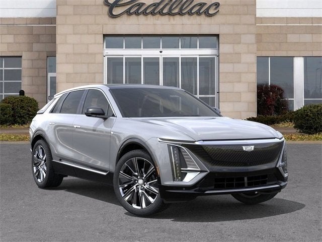 2025 Cadillac LYRIQ Luxury 3